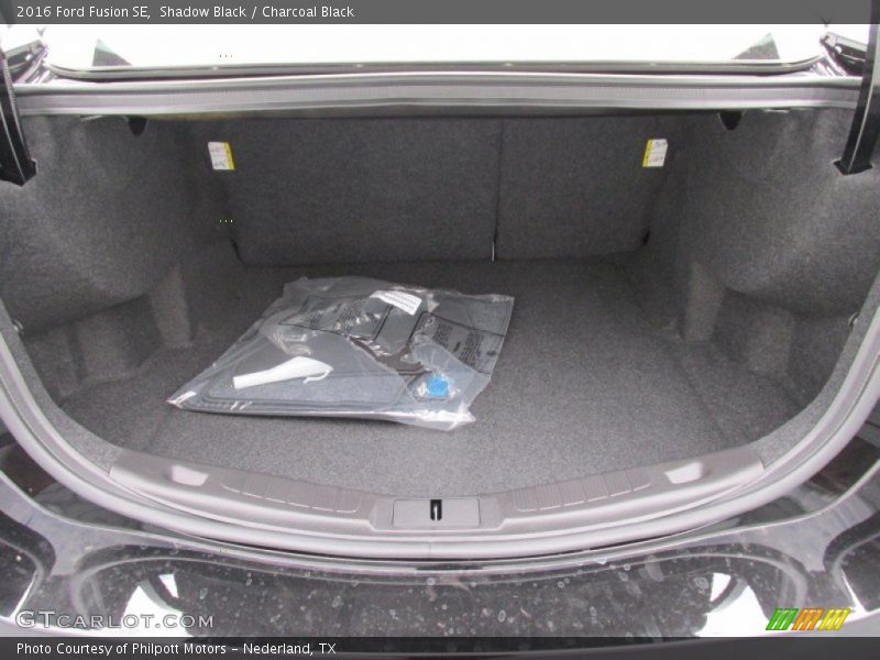 Shadow Black / Charcoal Black 2016 Ford Fusion SE