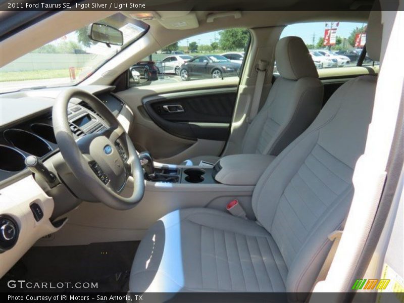 Ingot Silver / Light Stone 2011 Ford Taurus SE