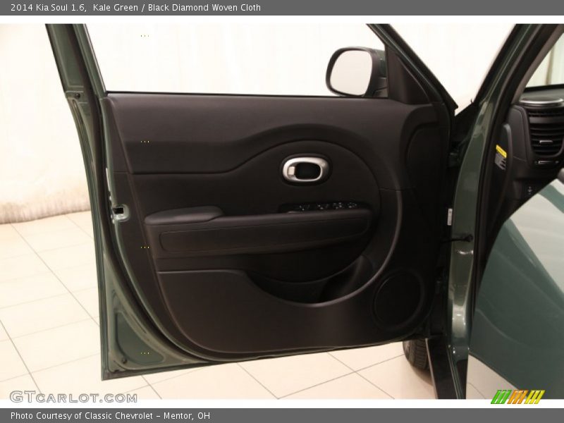 Kale Green / Black Diamond Woven Cloth 2014 Kia Soul 1.6