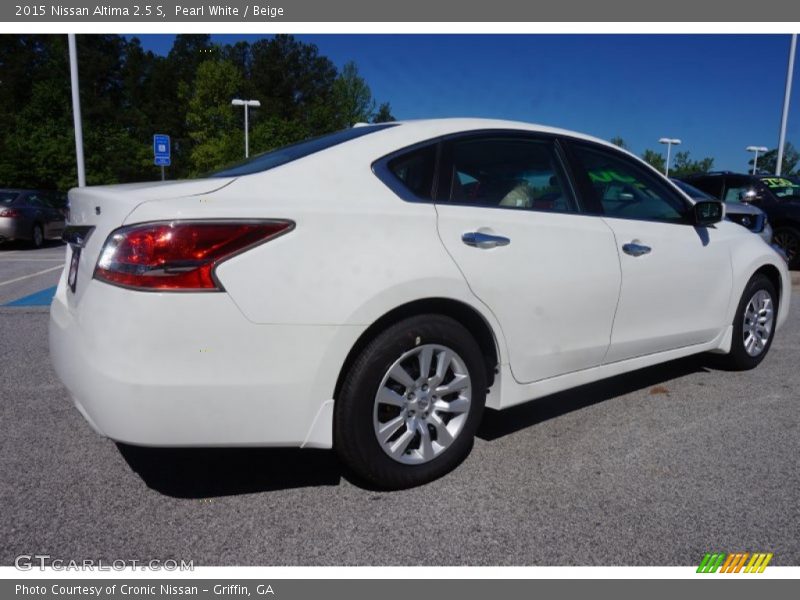Pearl White / Beige 2015 Nissan Altima 2.5 S