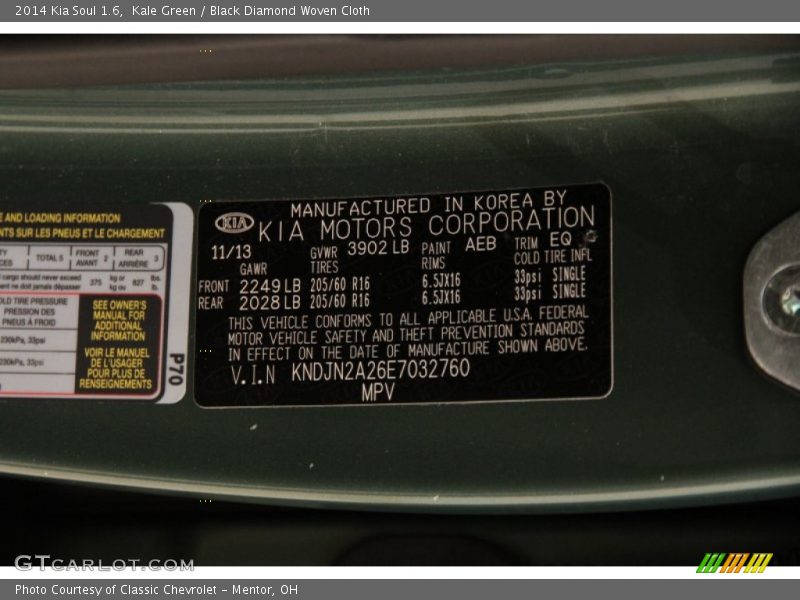 Kale Green / Black Diamond Woven Cloth 2014 Kia Soul 1.6