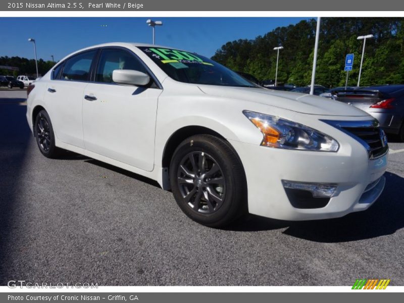 Pearl White / Beige 2015 Nissan Altima 2.5 S