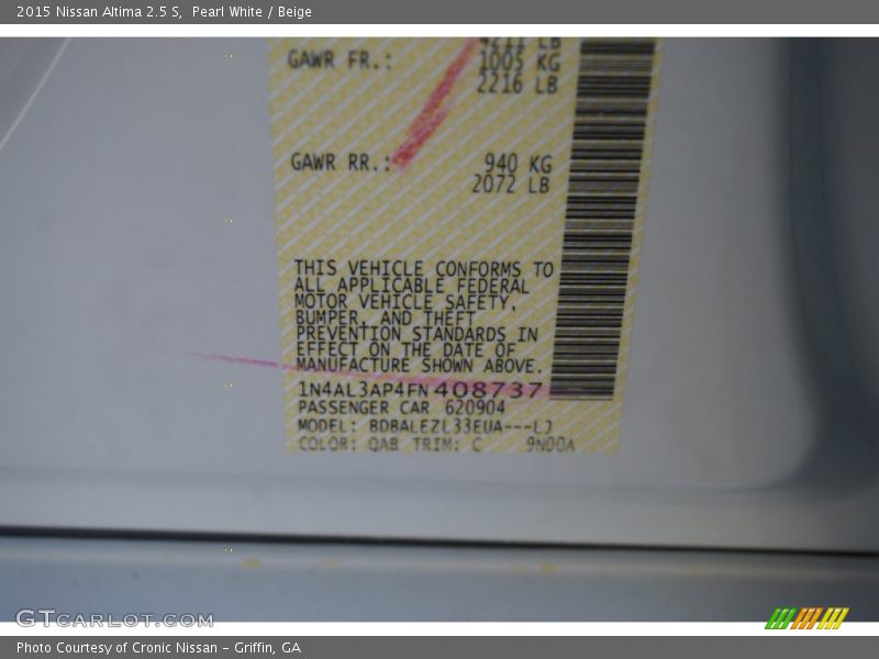 Pearl White / Beige 2015 Nissan Altima 2.5 S