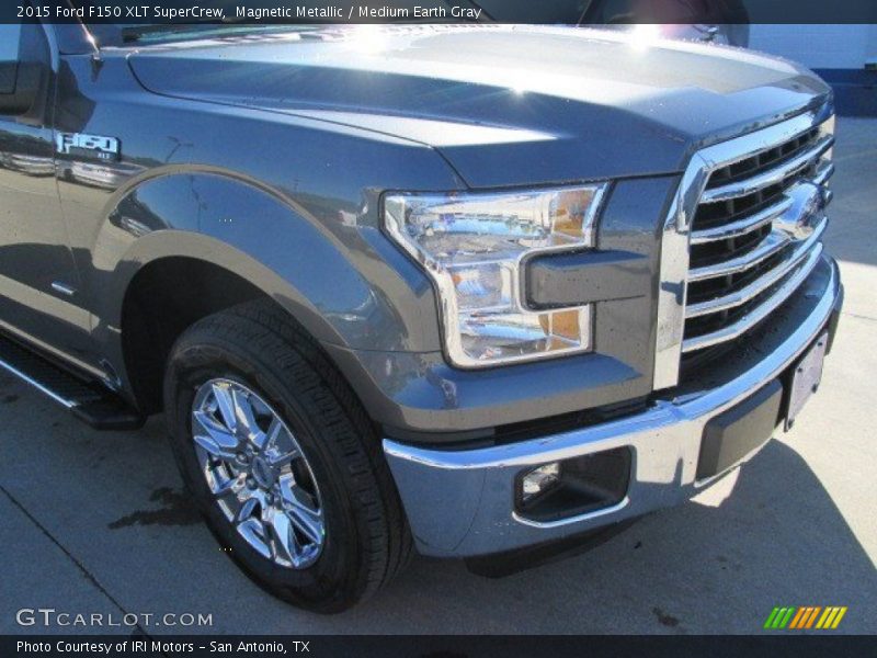 Magnetic Metallic / Medium Earth Gray 2015 Ford F150 XLT SuperCrew