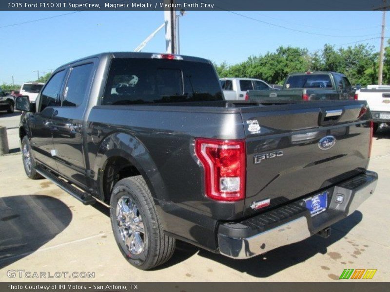 Magnetic Metallic / Medium Earth Gray 2015 Ford F150 XLT SuperCrew