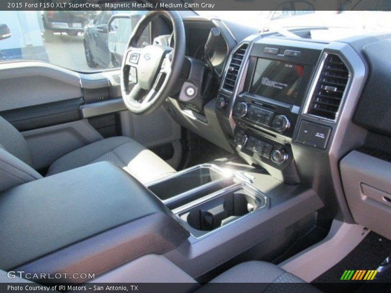 Magnetic Metallic / Medium Earth Gray 2015 Ford F150 XLT SuperCrew