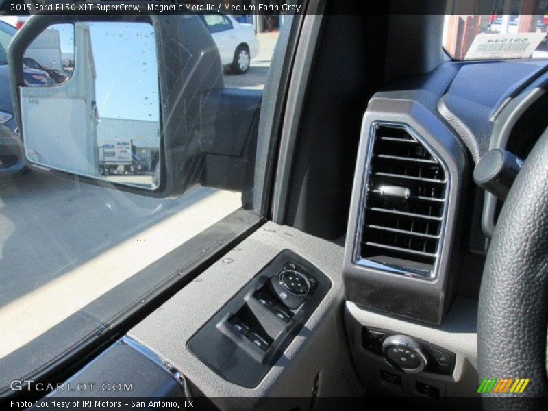 Magnetic Metallic / Medium Earth Gray 2015 Ford F150 XLT SuperCrew