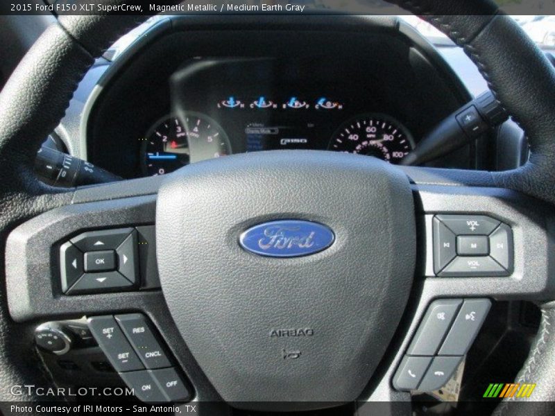 Magnetic Metallic / Medium Earth Gray 2015 Ford F150 XLT SuperCrew