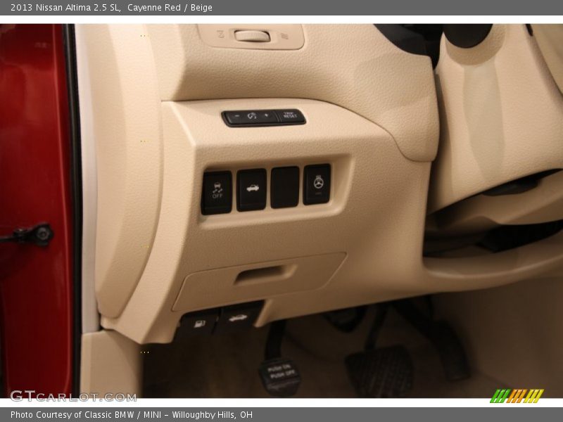Cayenne Red / Beige 2013 Nissan Altima 2.5 SL