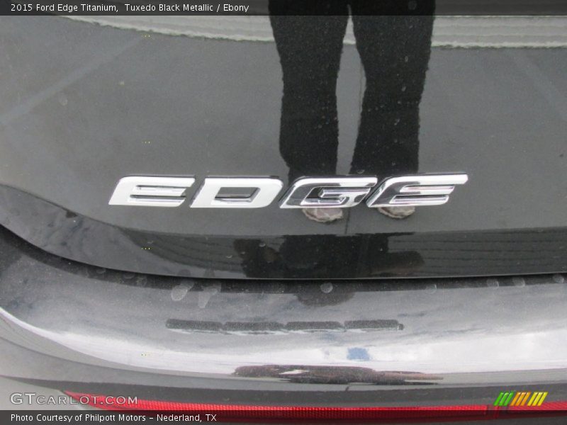 Tuxedo Black Metallic / Ebony 2015 Ford Edge Titanium