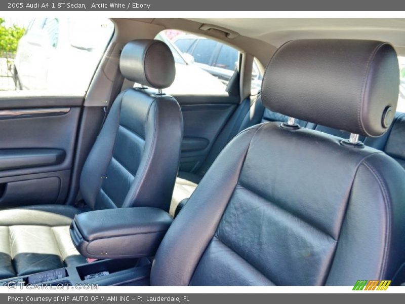 Arctic White / Ebony 2005 Audi A4 1.8T Sedan