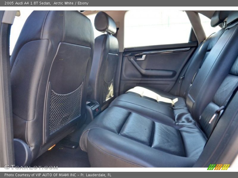 Arctic White / Ebony 2005 Audi A4 1.8T Sedan