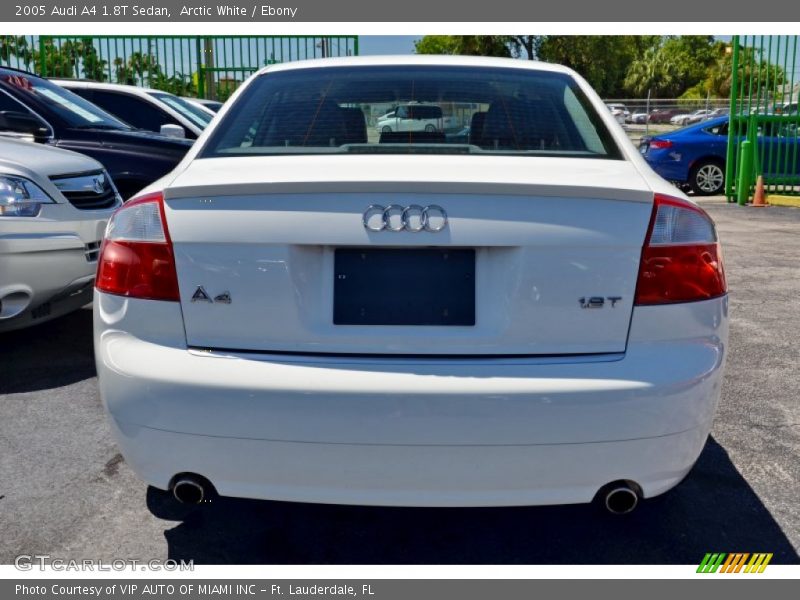 Arctic White / Ebony 2005 Audi A4 1.8T Sedan