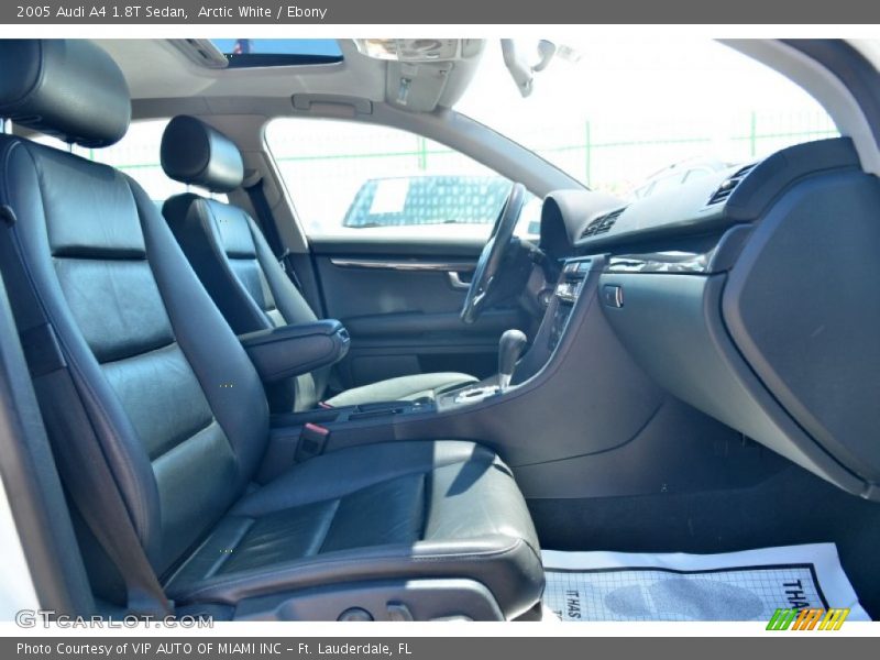 Arctic White / Ebony 2005 Audi A4 1.8T Sedan