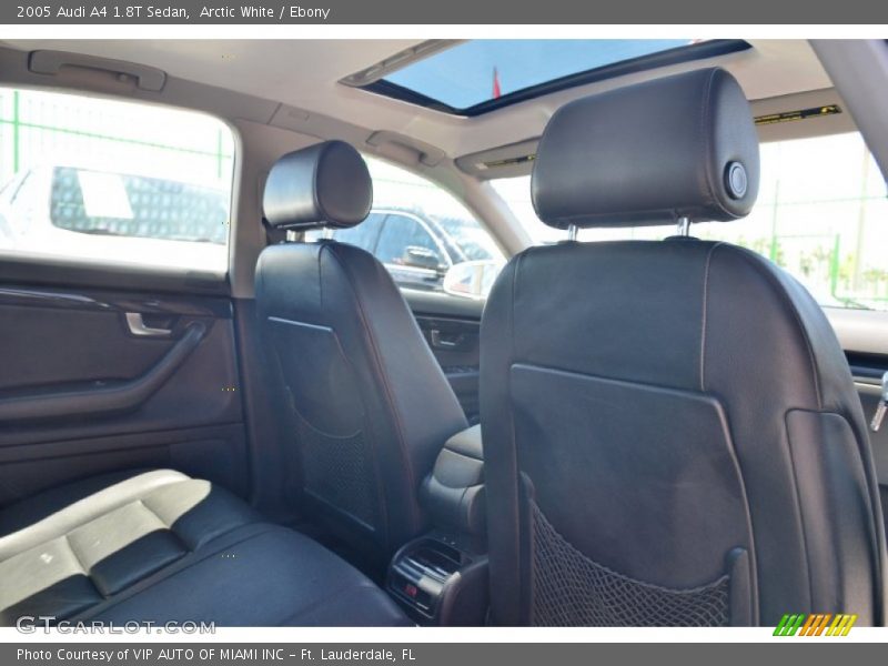 Arctic White / Ebony 2005 Audi A4 1.8T Sedan