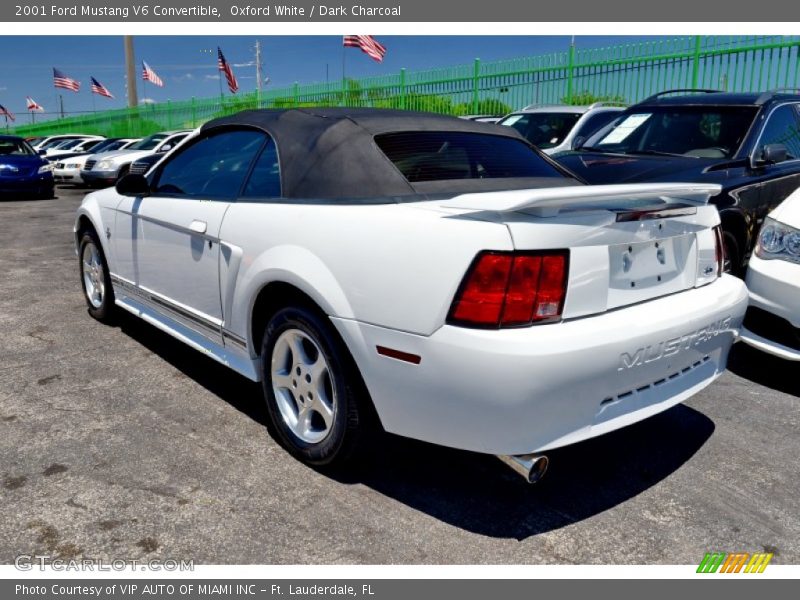 Oxford White / Dark Charcoal 2001 Ford Mustang V6 Convertible