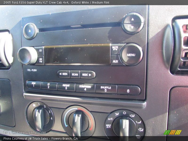 Oxford White / Medium Flint 2005 Ford F350 Super Duty XLT Crew Cab 4x4