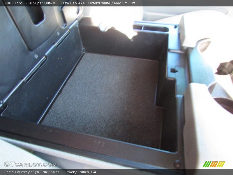Oxford White / Medium Flint 2005 Ford F350 Super Duty XLT Crew Cab 4x4