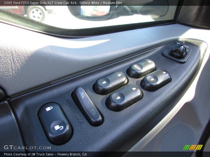 Oxford White / Medium Flint 2005 Ford F350 Super Duty XLT Crew Cab 4x4