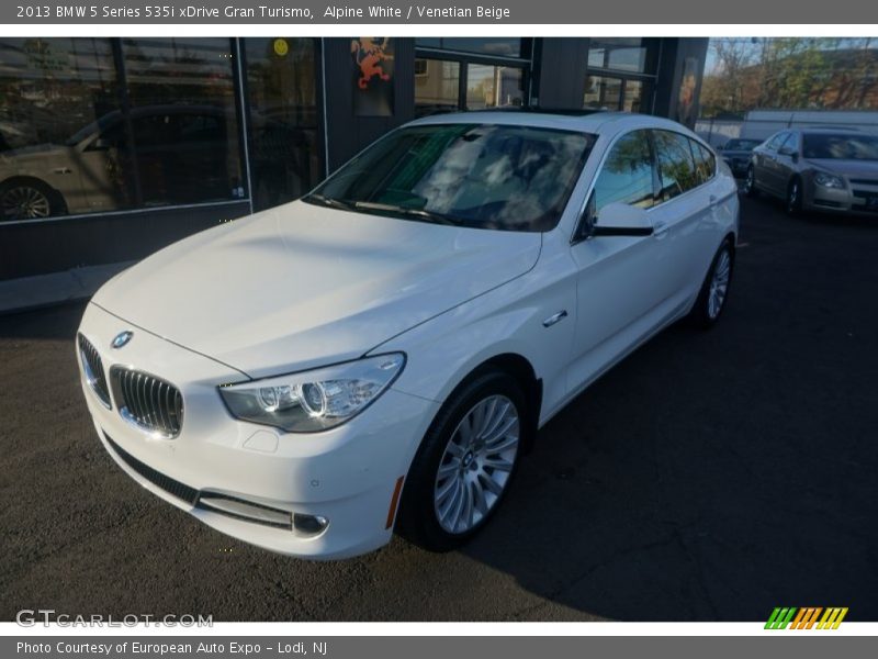 Alpine White / Venetian Beige 2013 BMW 5 Series 535i xDrive Gran Turismo