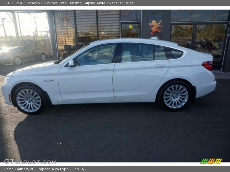 Alpine White / Venetian Beige 2013 BMW 5 Series 535i xDrive Gran Turismo
