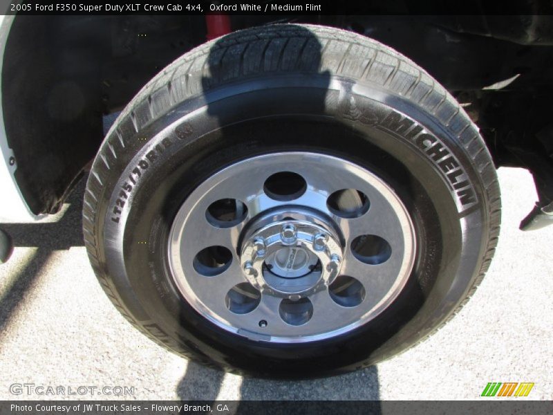 Oxford White / Medium Flint 2005 Ford F350 Super Duty XLT Crew Cab 4x4