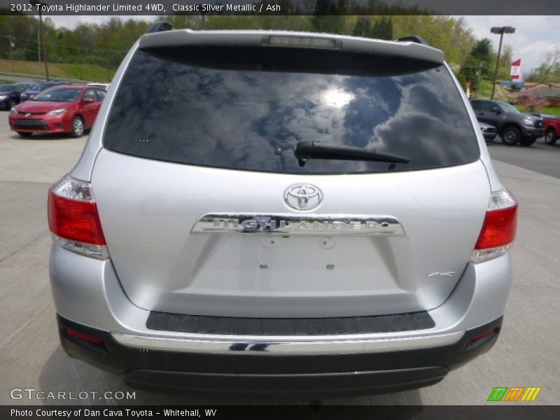 Classic Silver Metallic / Ash 2012 Toyota Highlander Limited 4WD