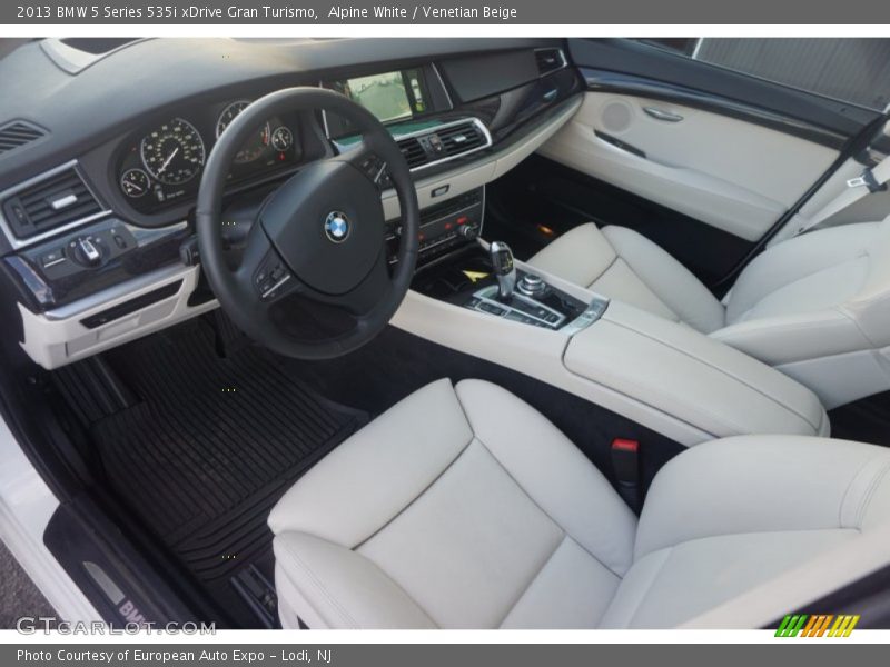 Alpine White / Venetian Beige 2013 BMW 5 Series 535i xDrive Gran Turismo