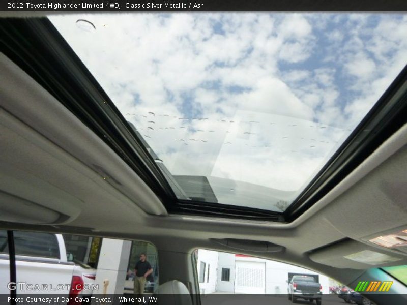 Classic Silver Metallic / Ash 2012 Toyota Highlander Limited 4WD