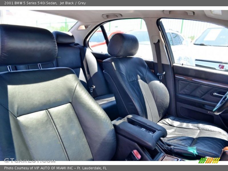 Jet Black / Grey 2001 BMW 5 Series 540i Sedan