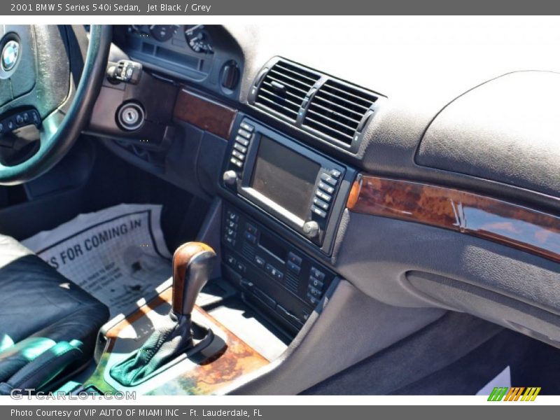 Jet Black / Grey 2001 BMW 5 Series 540i Sedan