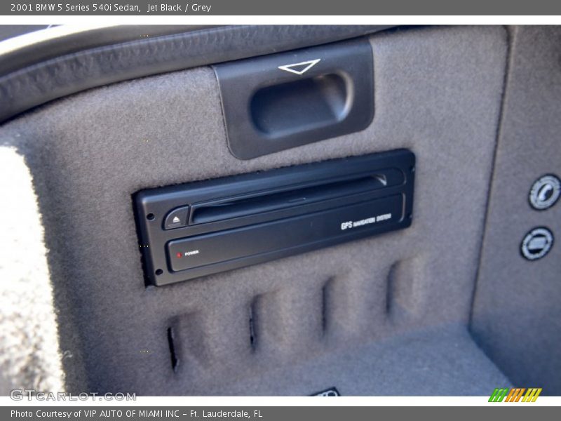 Jet Black / Grey 2001 BMW 5 Series 540i Sedan