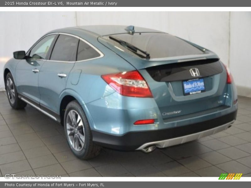 Mountain Air Metallic / Ivory 2015 Honda Crosstour EX-L V6