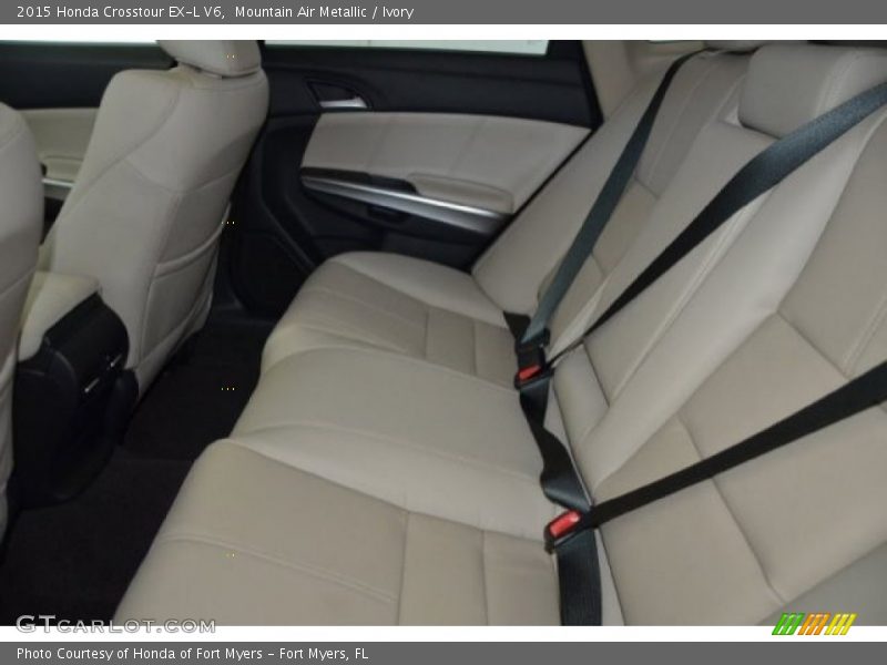 Mountain Air Metallic / Ivory 2015 Honda Crosstour EX-L V6