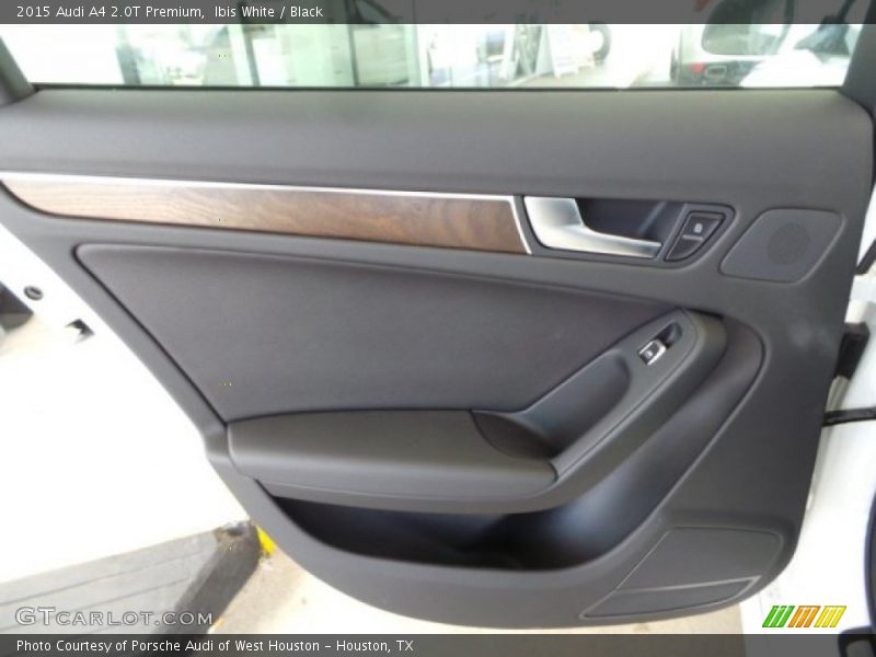 Ibis White / Black 2015 Audi A4 2.0T Premium