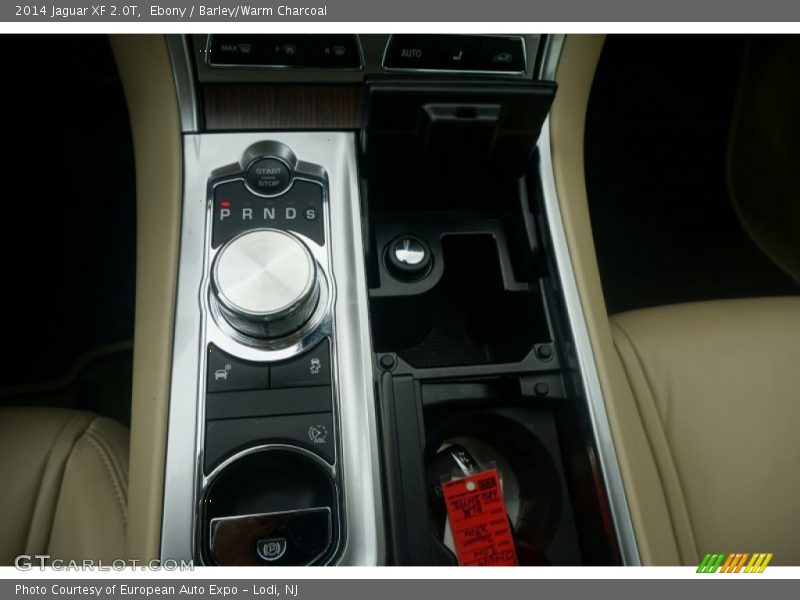 Ebony / Barley/Warm Charcoal 2014 Jaguar XF 2.0T