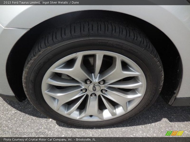 Ingot Silver Metallic / Dune 2013 Ford Taurus Limited