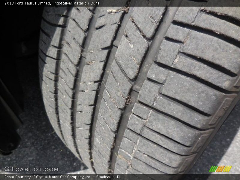 Ingot Silver Metallic / Dune 2013 Ford Taurus Limited