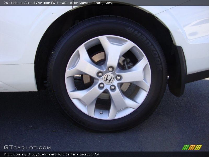 White Diamond Pearl / Ivory 2011 Honda Accord Crosstour EX-L 4WD