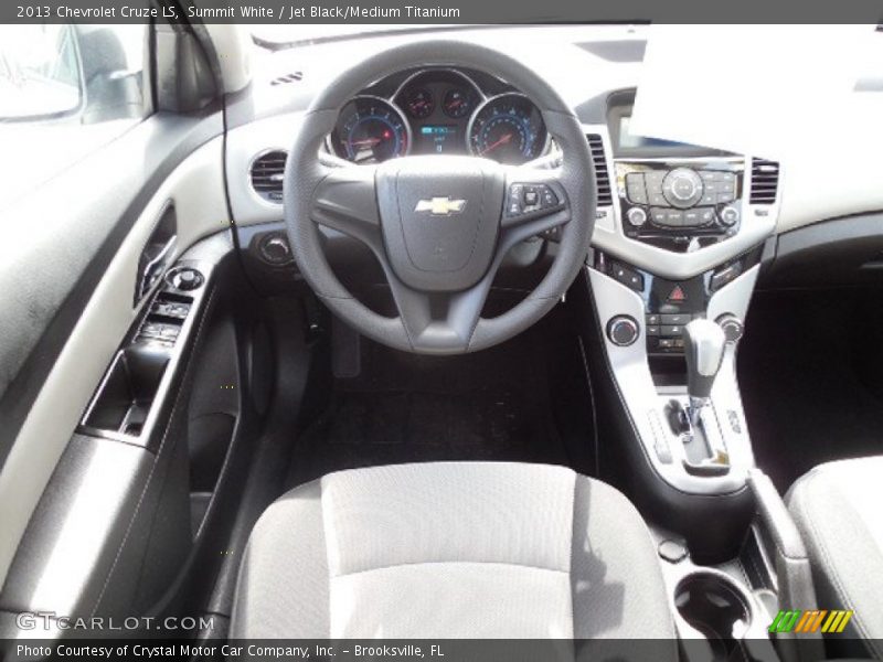 Summit White / Jet Black/Medium Titanium 2013 Chevrolet Cruze LS