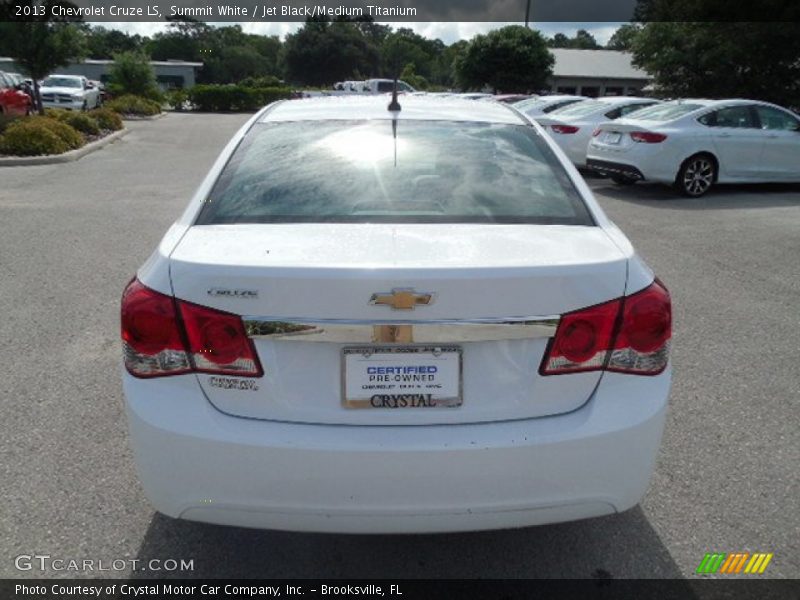Summit White / Jet Black/Medium Titanium 2013 Chevrolet Cruze LS