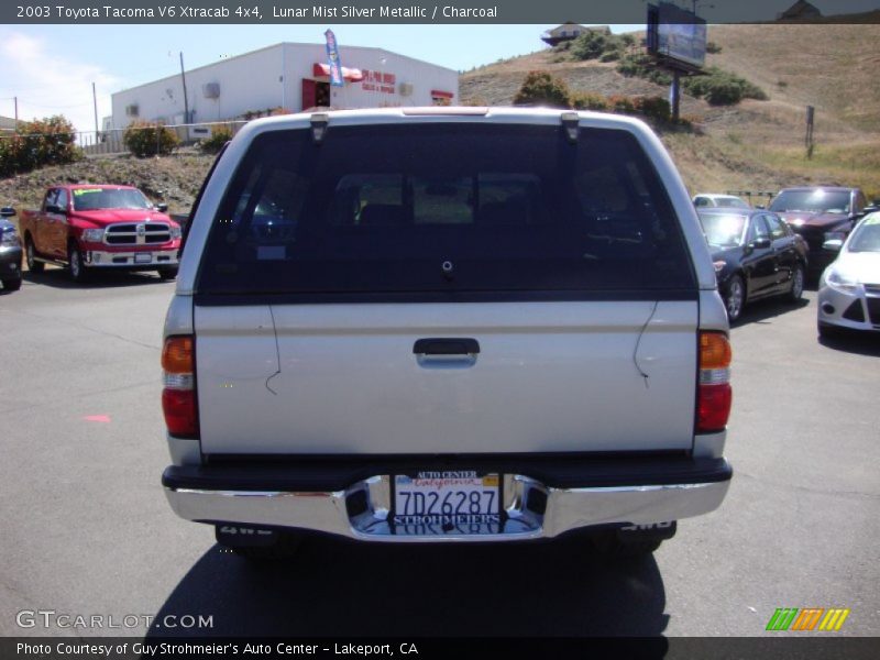 Lunar Mist Silver Metallic / Charcoal 2003 Toyota Tacoma V6 Xtracab 4x4