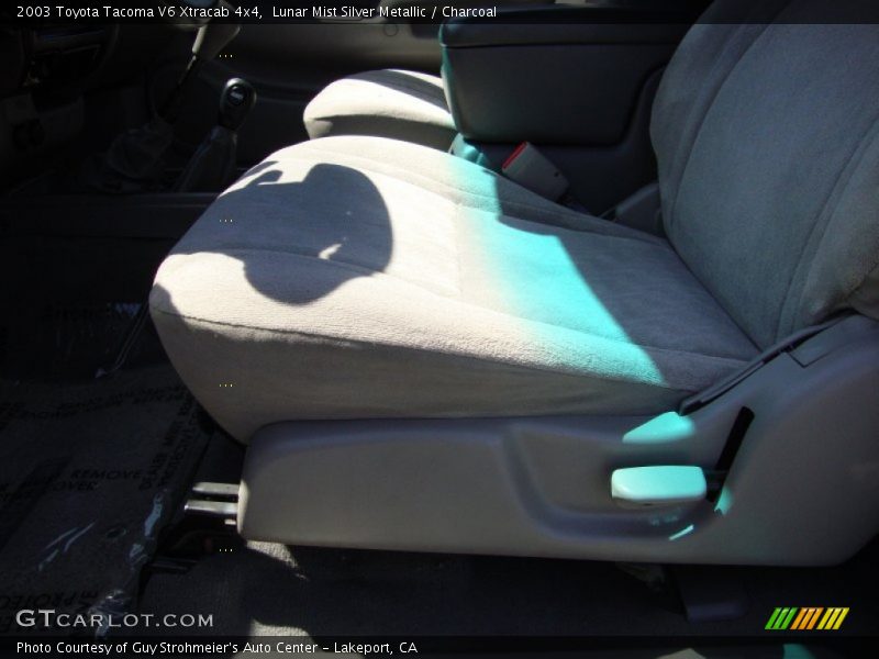 Lunar Mist Silver Metallic / Charcoal 2003 Toyota Tacoma V6 Xtracab 4x4