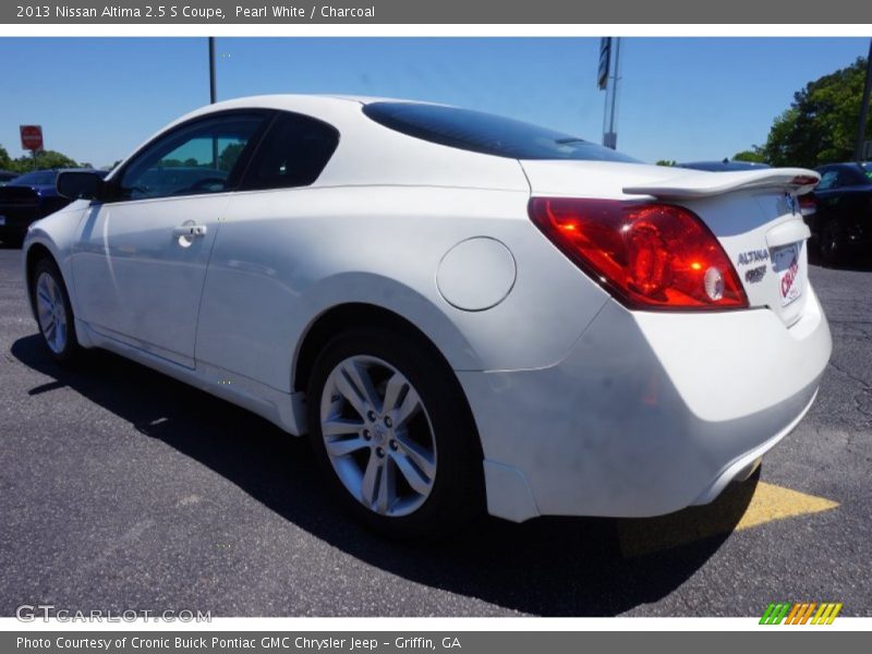 Pearl White / Charcoal 2013 Nissan Altima 2.5 S Coupe