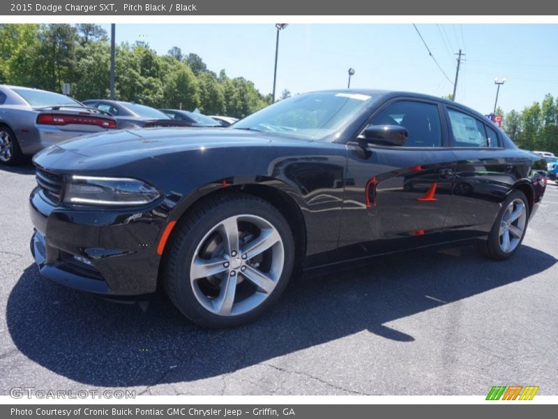 Pitch Black / Black 2015 Dodge Charger SXT