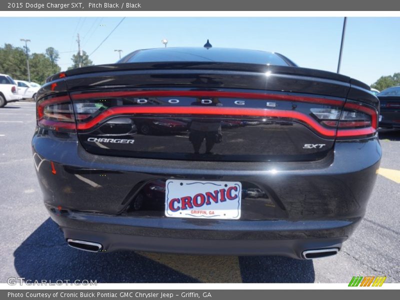 Pitch Black / Black 2015 Dodge Charger SXT