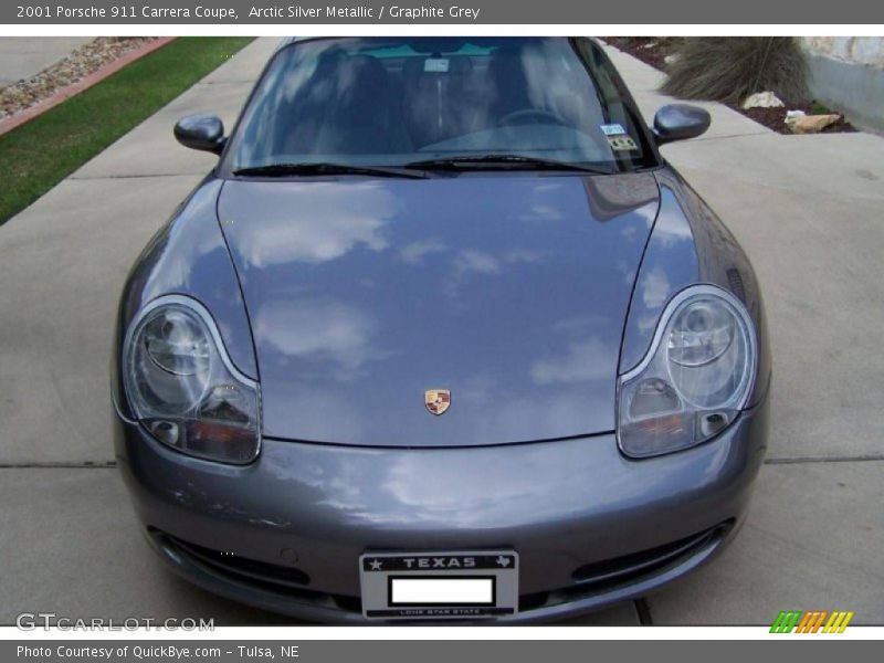 Arctic Silver Metallic / Graphite Grey 2001 Porsche 911 Carrera Coupe