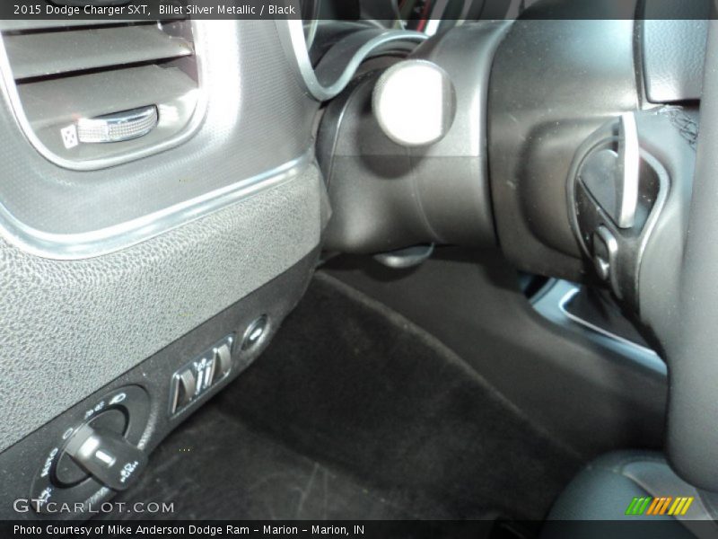 Billet Silver Metallic / Black 2015 Dodge Charger SXT