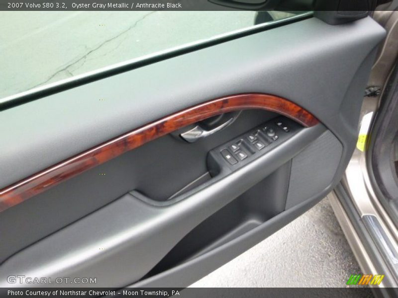 Oyster Gray Metallic / Anthracite Black 2007 Volvo S80 3.2