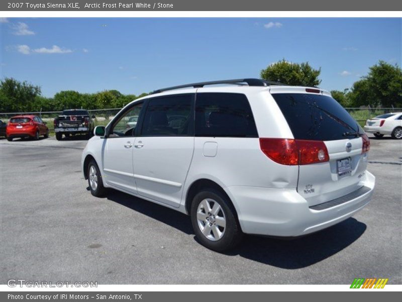 Arctic Frost Pearl White / Stone 2007 Toyota Sienna XLE